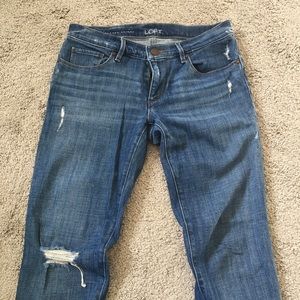 LOFT Blue Jeans Sz 25 Super Comfy Distressed